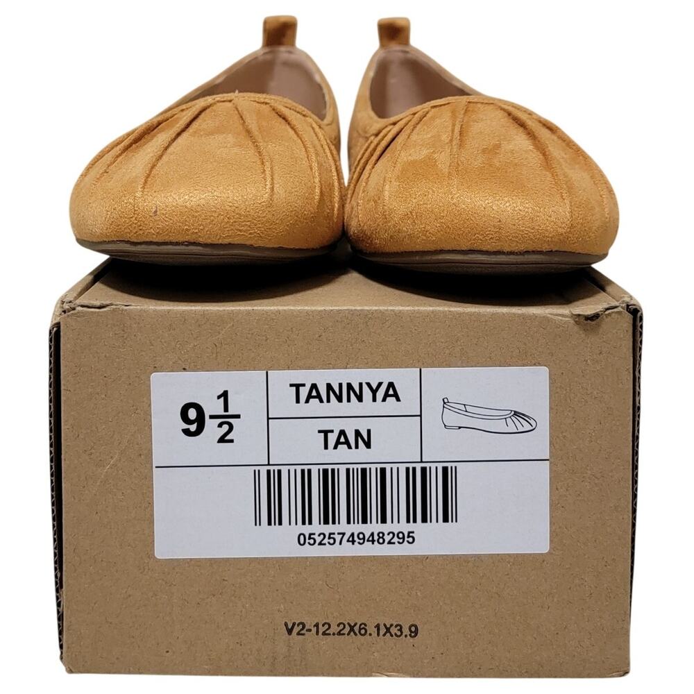 Journee Collection Women Tannya Ruched Ballet Flats Size US 9.5M Tan Faux Suede - Picture 5 of 5